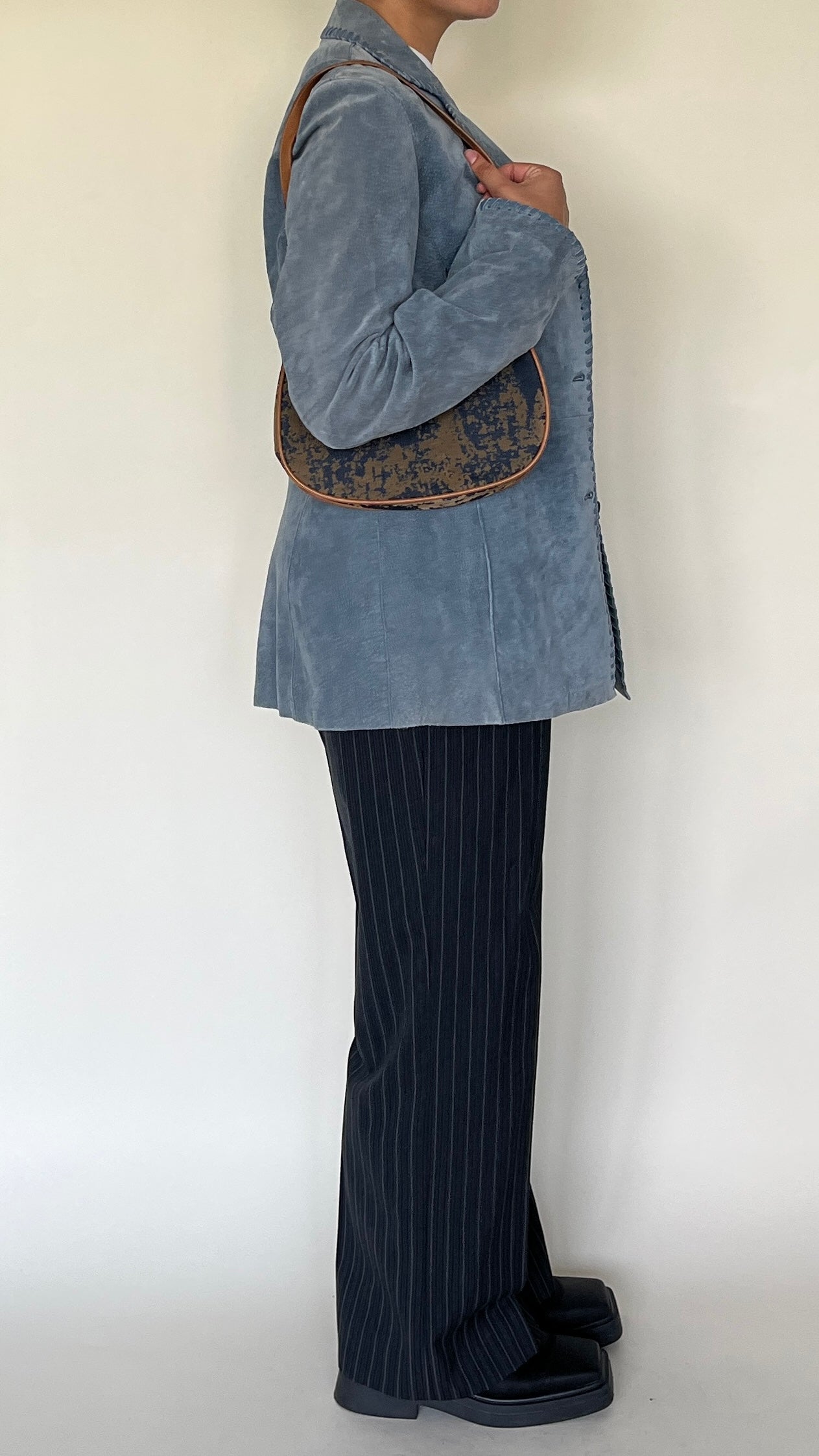 Pantalon tailoring rayé bleu marine