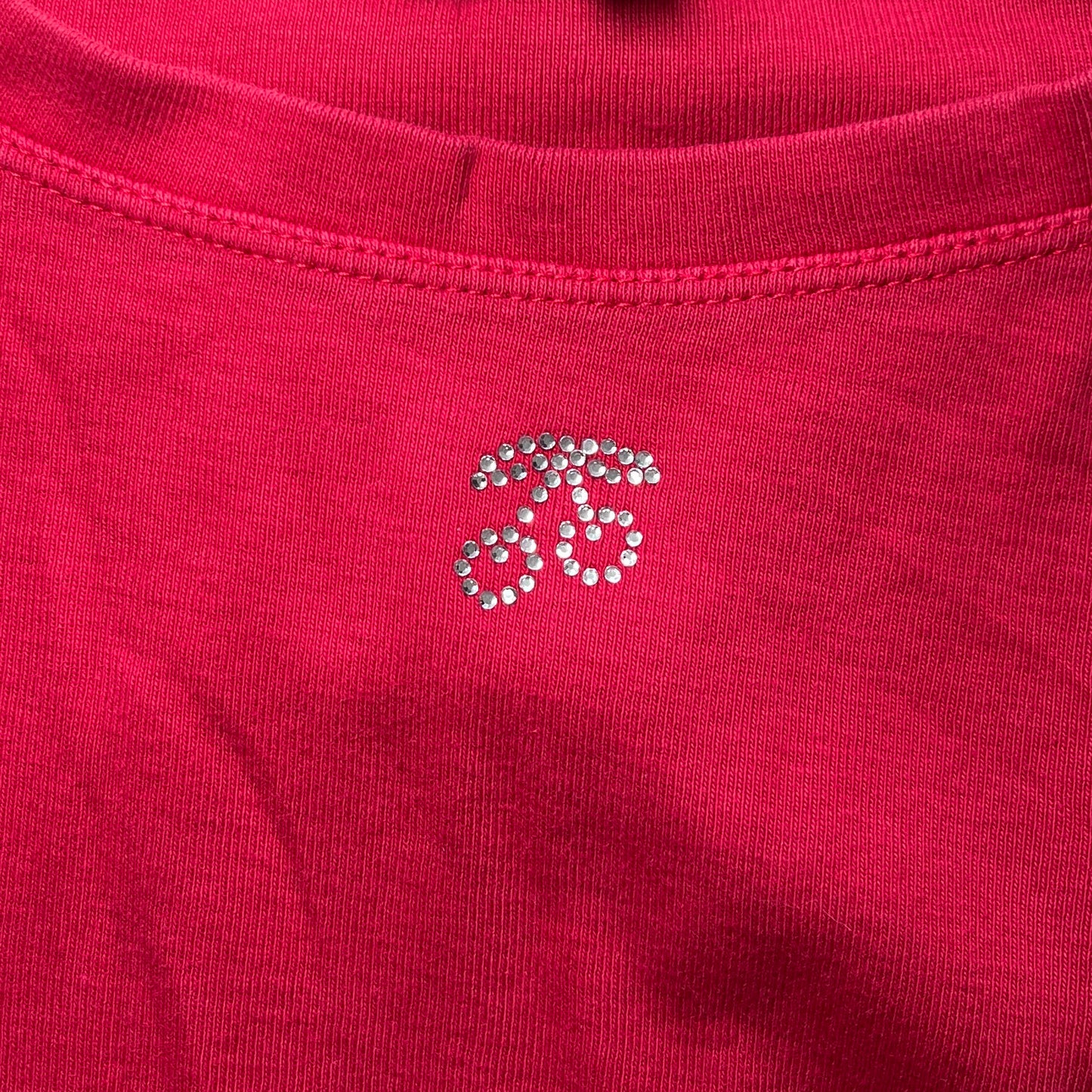 Top basic manche longue rouge cerise strass