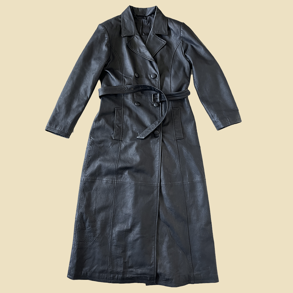 Trench long en cuir noir