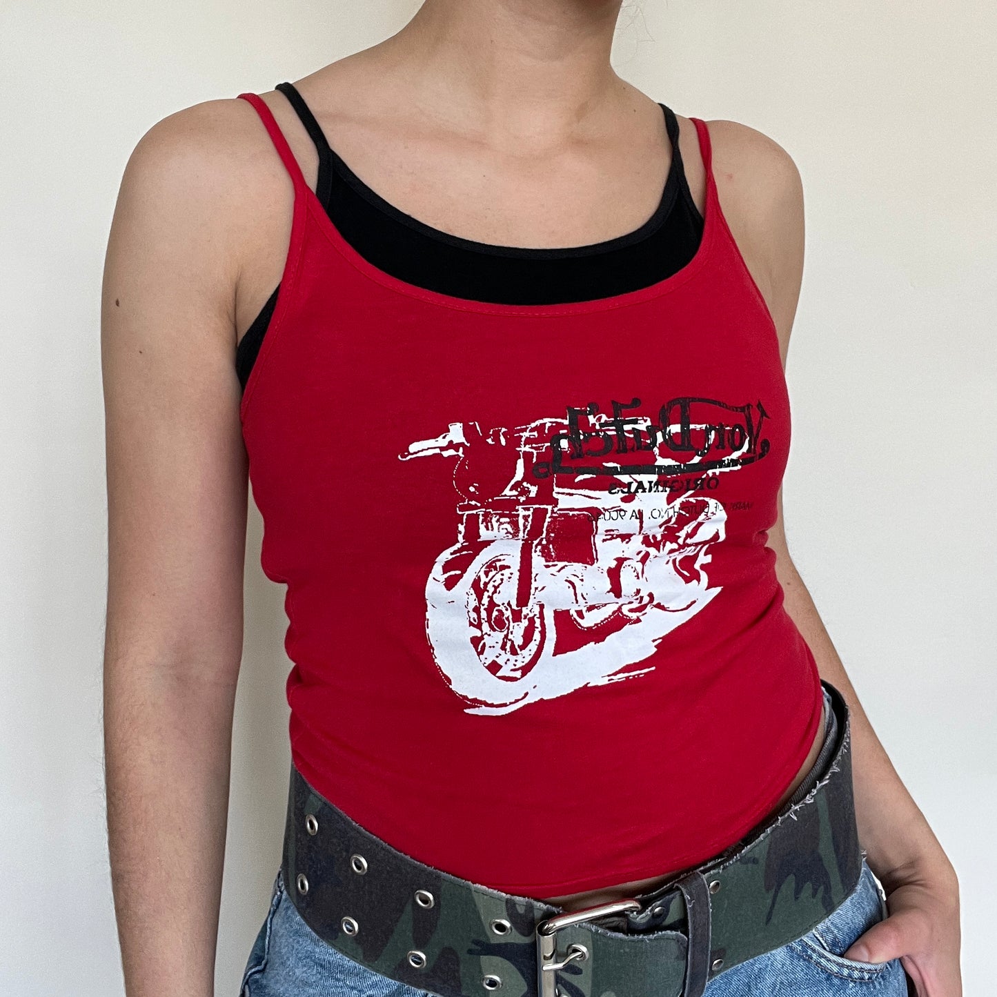 Top racing Von Dutch rouge et noir