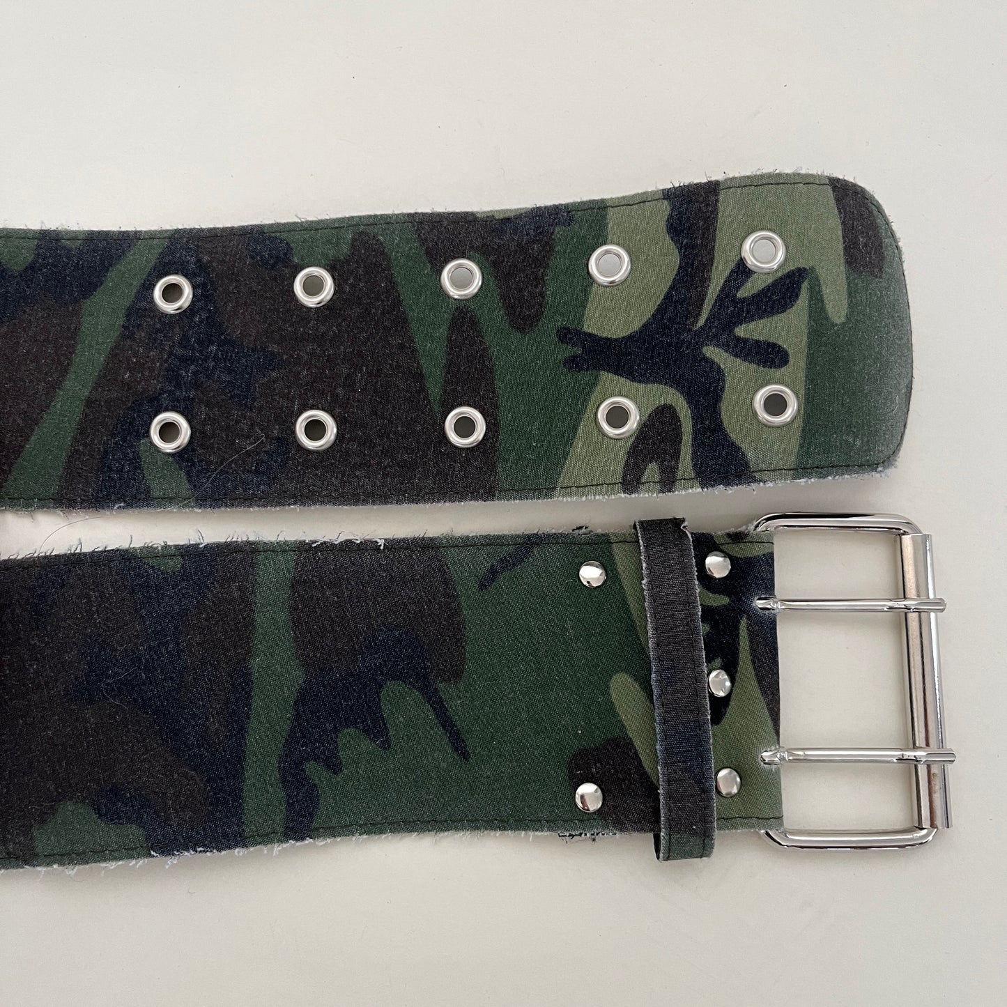 Ceinture large camo y2k