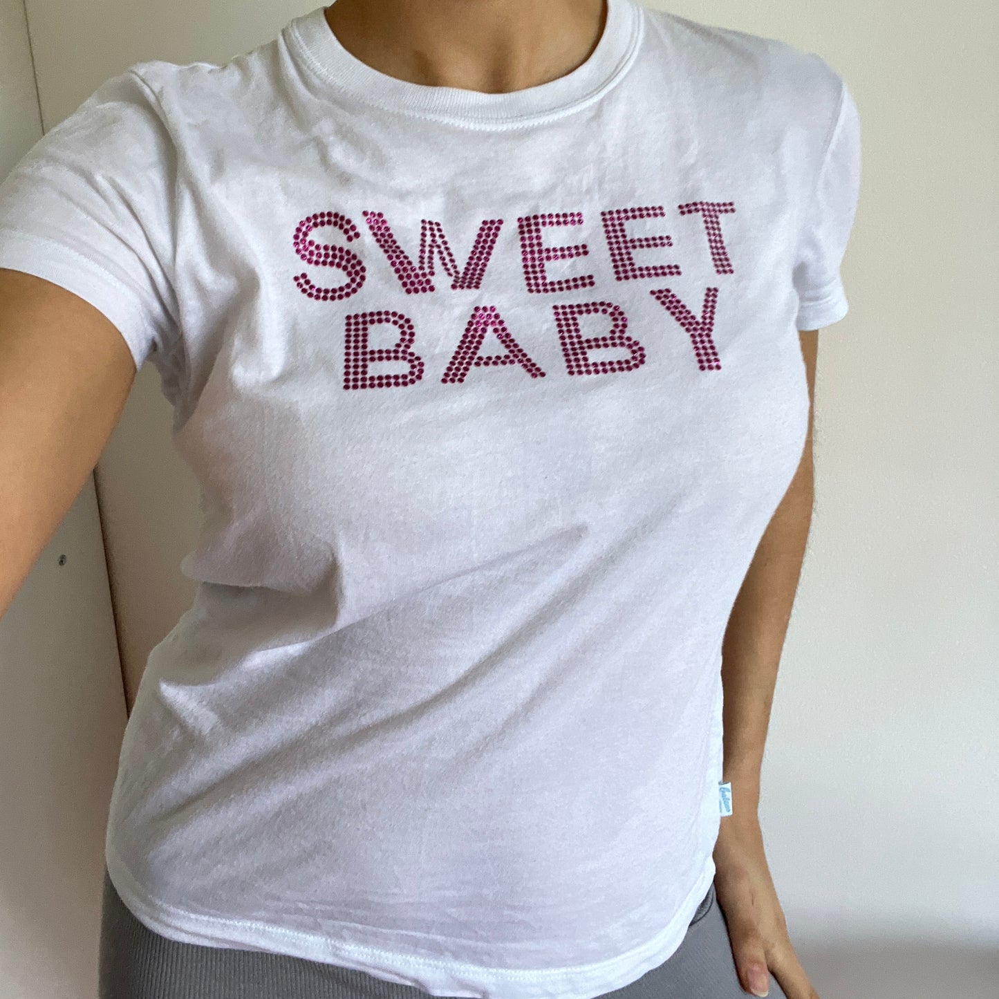 Baby tee "Sweet Baby" rose et blanc