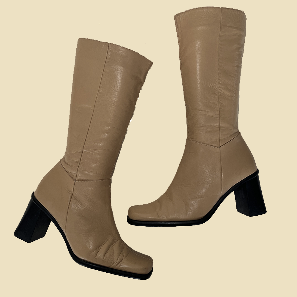 Bottes en cuir beige vanille vintage