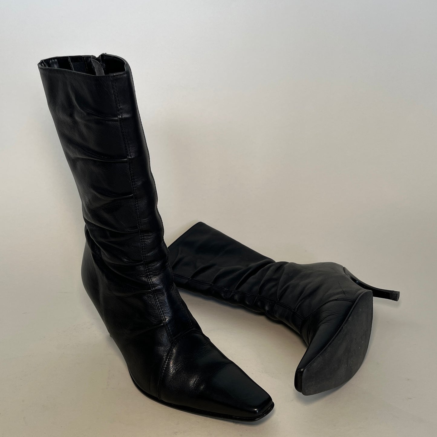 Bottes en cuir plissé