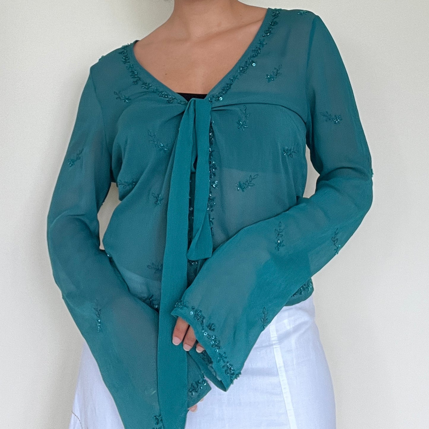 Blouse féerique perlée verte