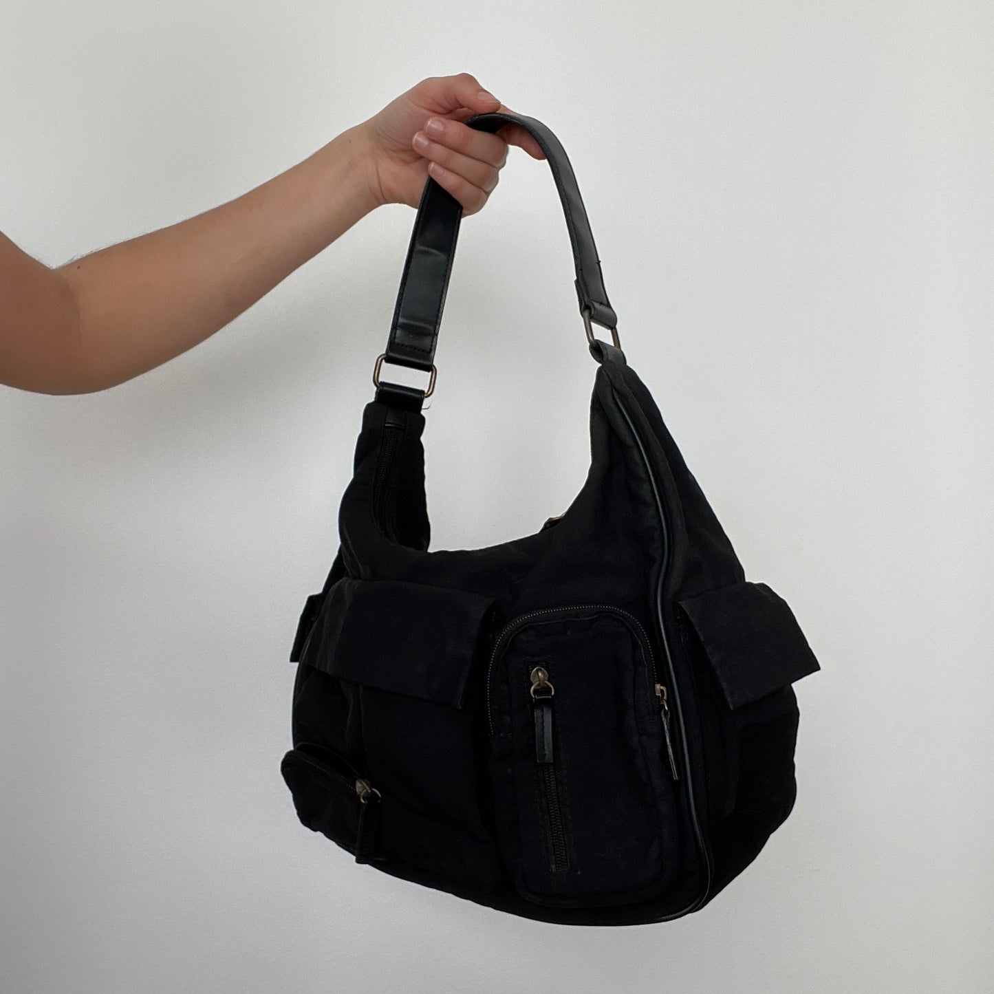 Sac cargo multi-poches en nylon noir