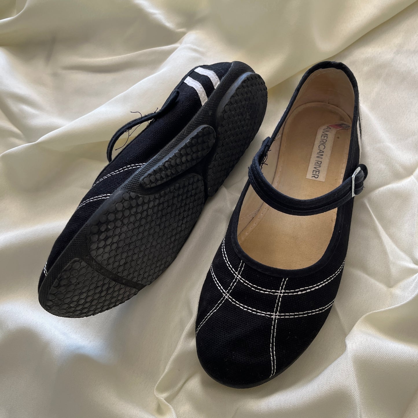 Ballerine sport noire et blanche