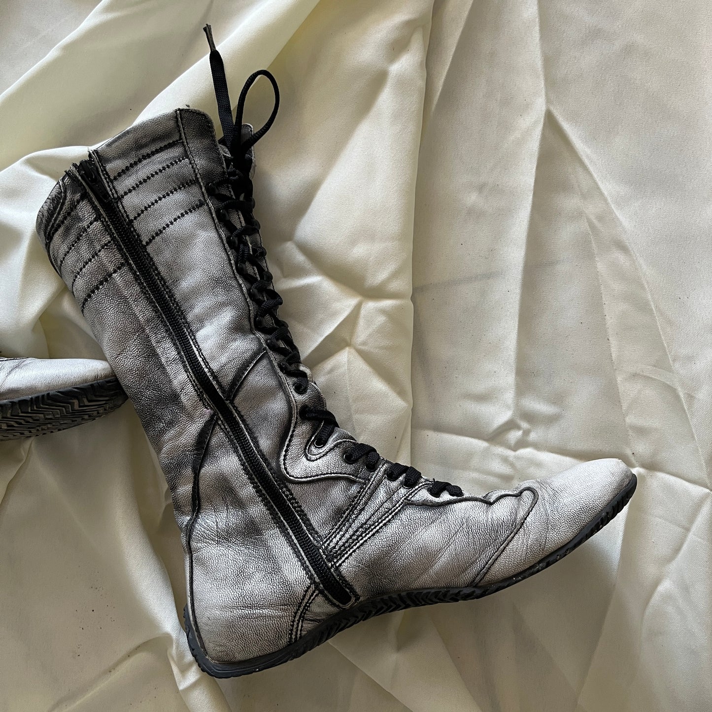 00s boxing boots en cuir gris